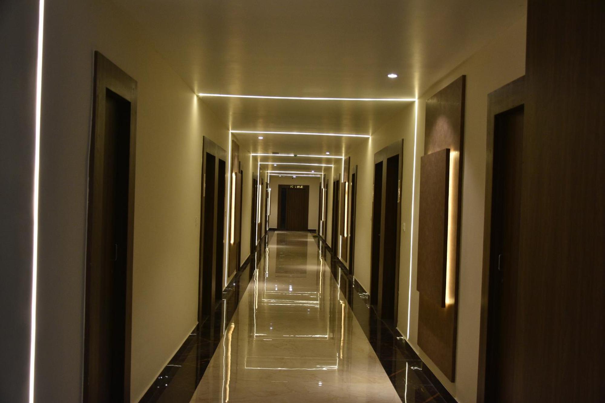 Silver Stone Park Resort, Kovilpatti Екстер'єр фото