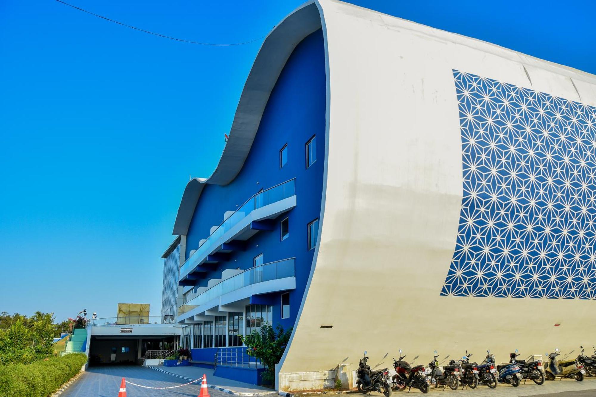 Silver Stone Park Resort, Kovilpatti Екстер'єр фото