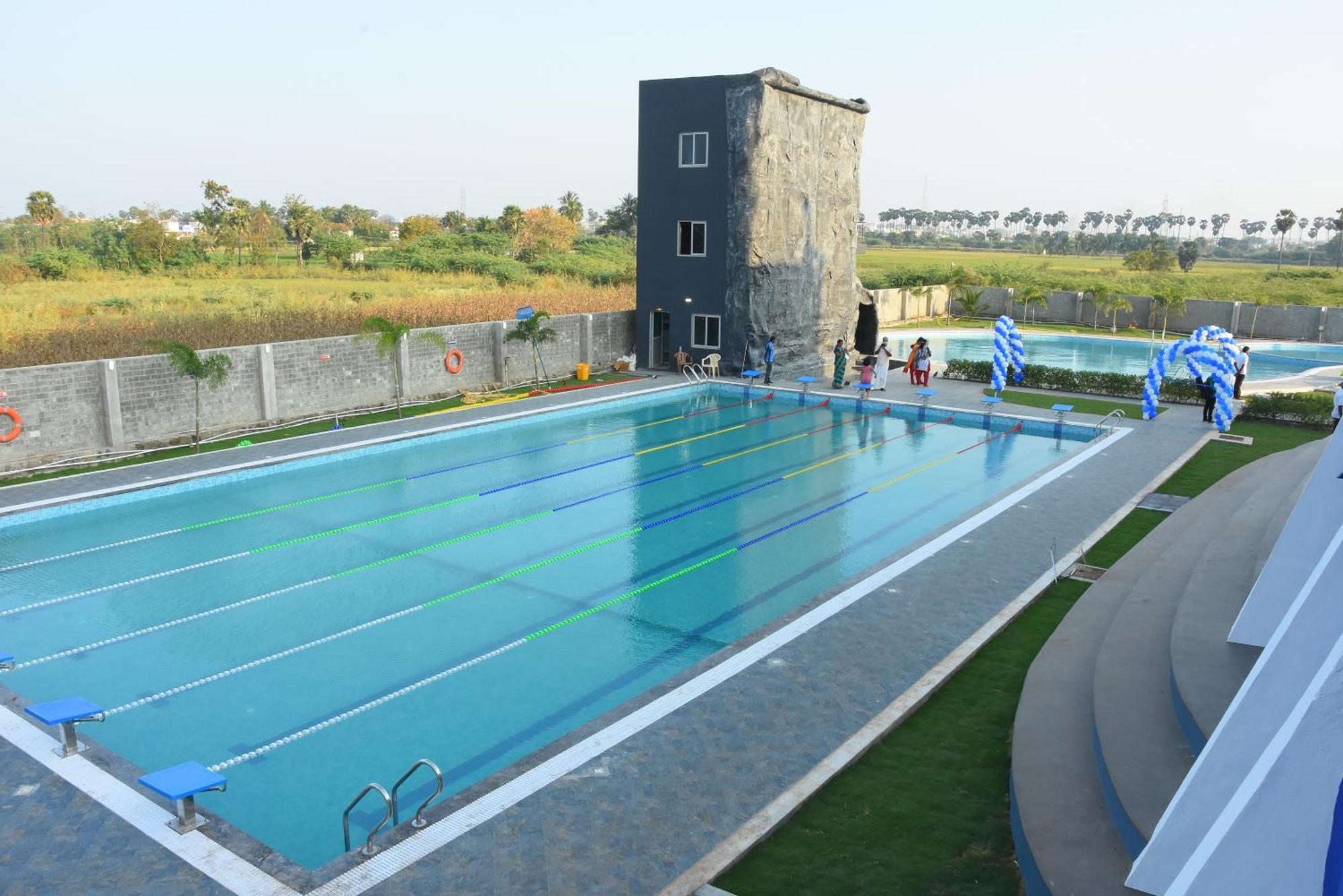 Silver Stone Park Resort, Kovilpatti Екстер'єр фото